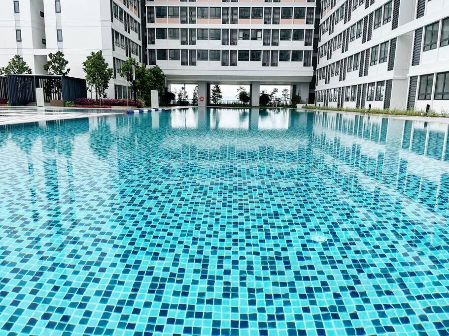 Horizon Suite Homestay, Klia By S&T Homez Sepang Zewnętrze zdjęcie